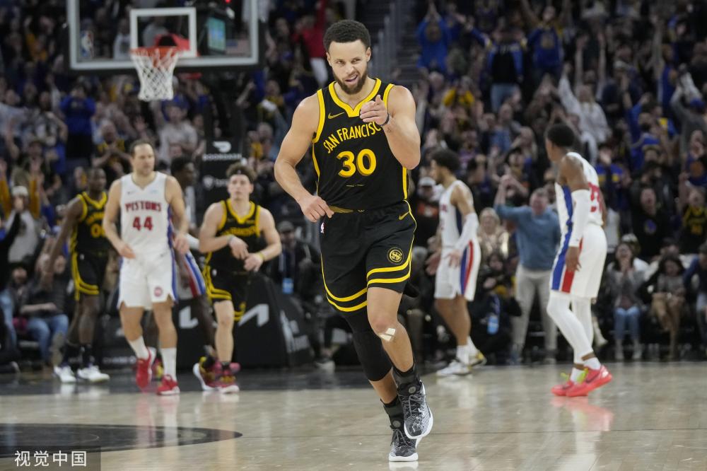 他与粉丝之 他与粉丝之